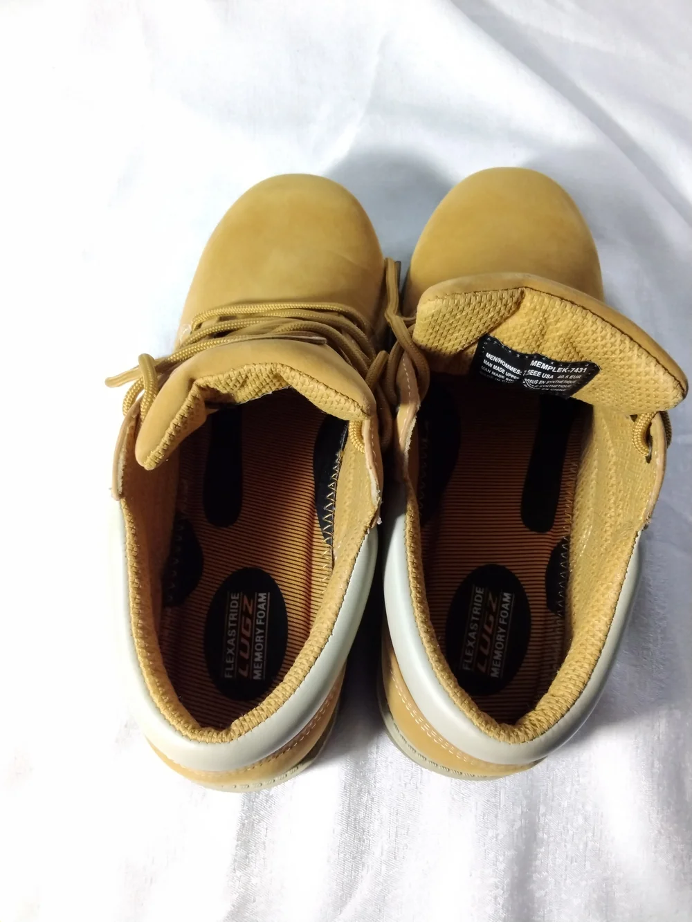 Lugz Men's Suede Tan Work-Style Lace-Up Shoes